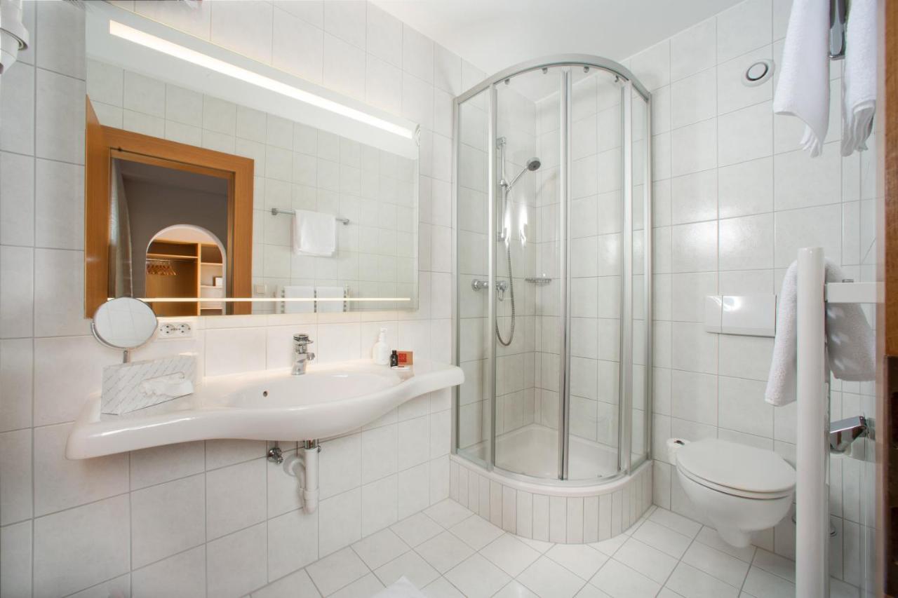 Hotel Bruno Fugen Bagian luar foto
