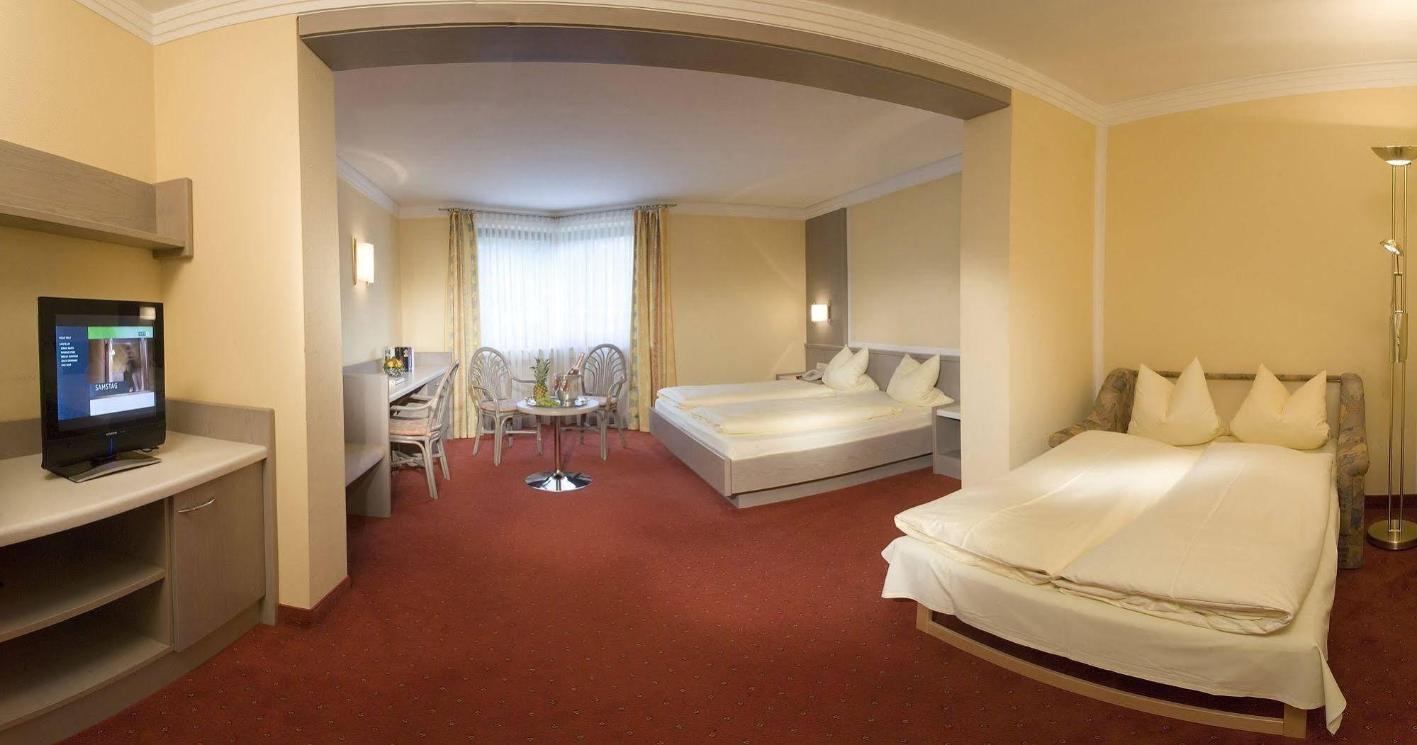 Hotel Bruno Fugen Bagian luar foto