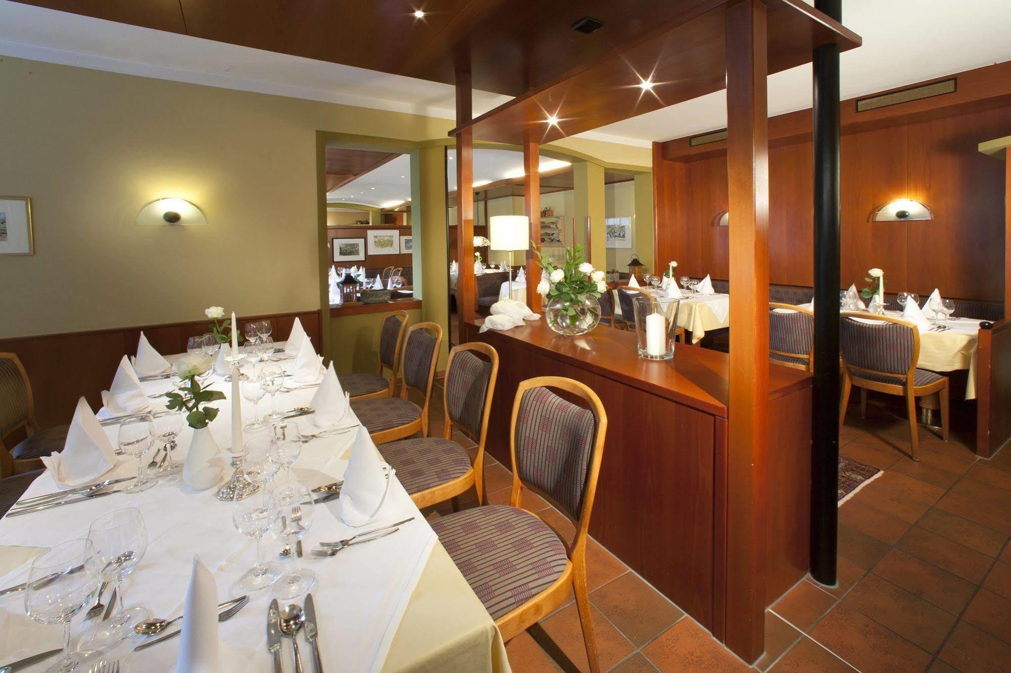Hotel Bruno Fugen Bagian luar foto